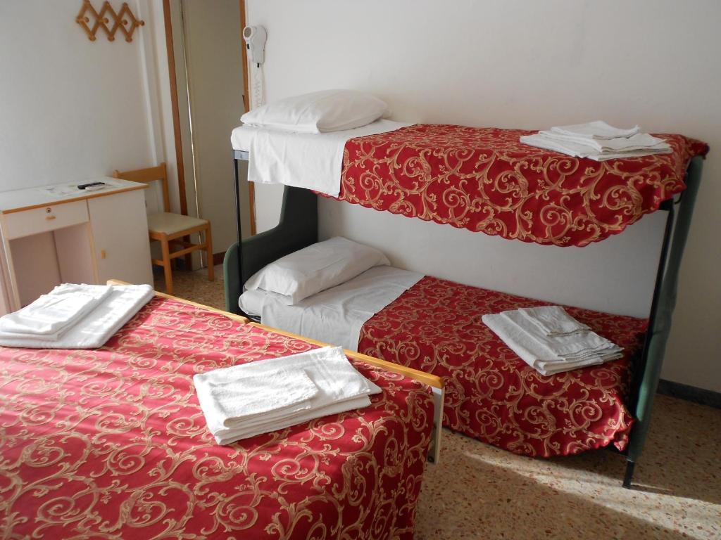 Hotel Ottavia Rimini Værelse billede