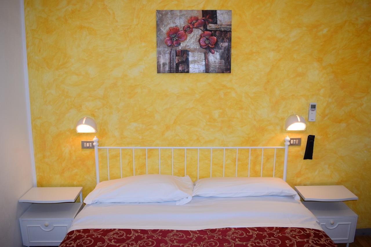 Hotel Ottavia Rimini Eksteriør billede