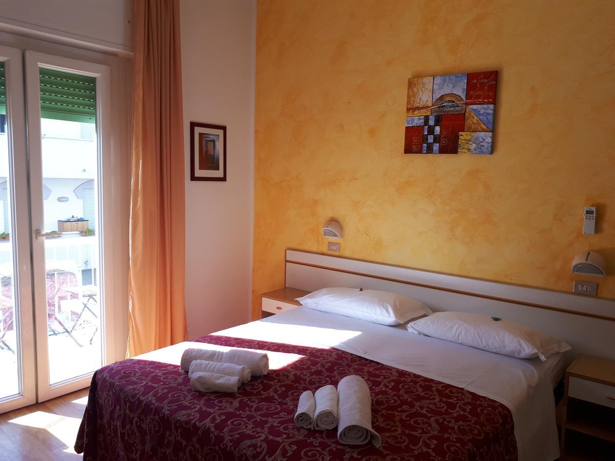 Hotel Ottavia Rimini Eksteriør billede